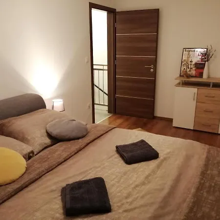 Apartmán Cinege Bük